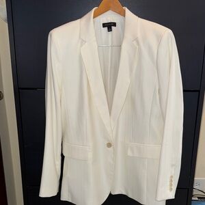 Ann Taylor Elegant & Versatile Ivory Blazer